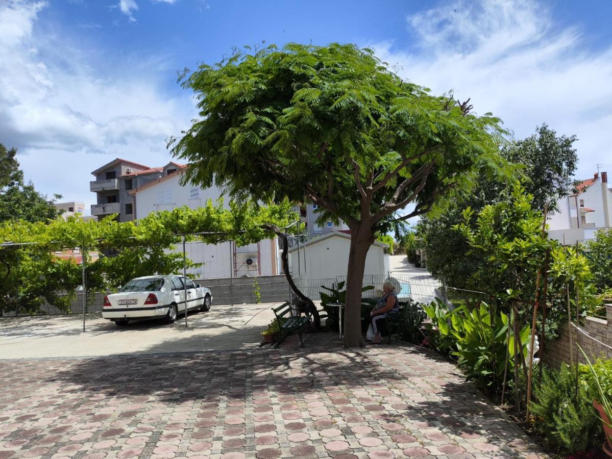 Villa Niko Podstrana Luaran gambar